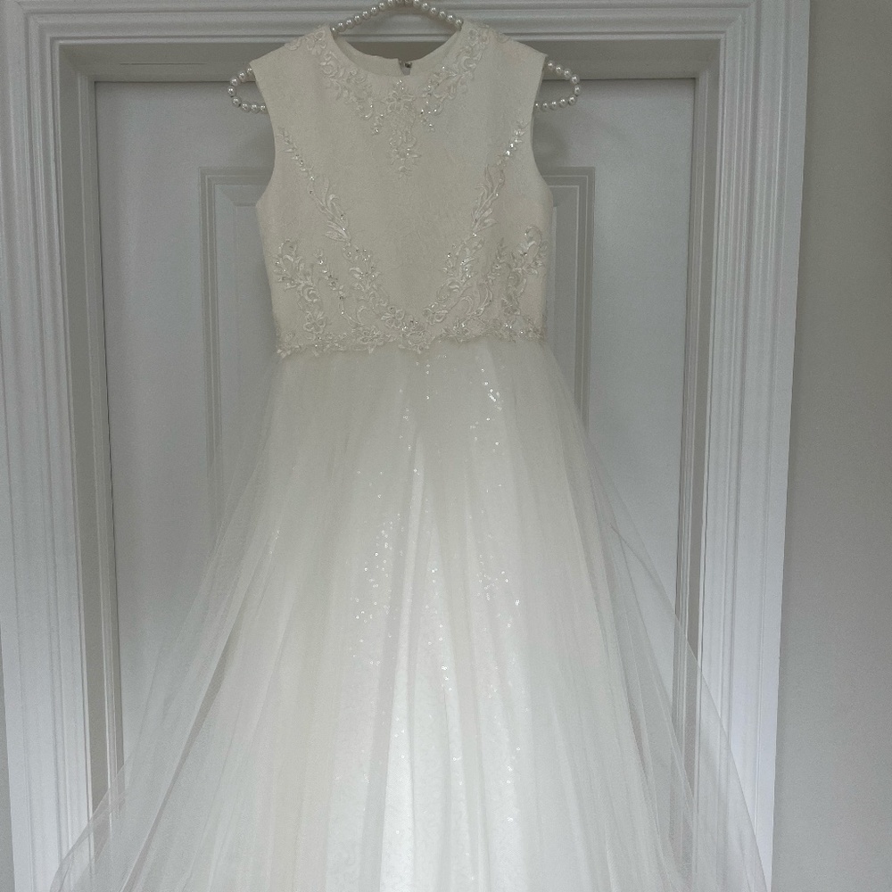 BRAND NEW -  JOAN CALABRESE BEADED LACE DRESS